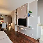 Luxury In The Center By Host Hero 4* Чивитанова-Марке