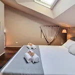 Luxury In The Center By Host Hero Апарт-отель Чивитанова-Марке