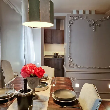 Luxury In The Center By Host Hero 4* Чивитанова-Марке